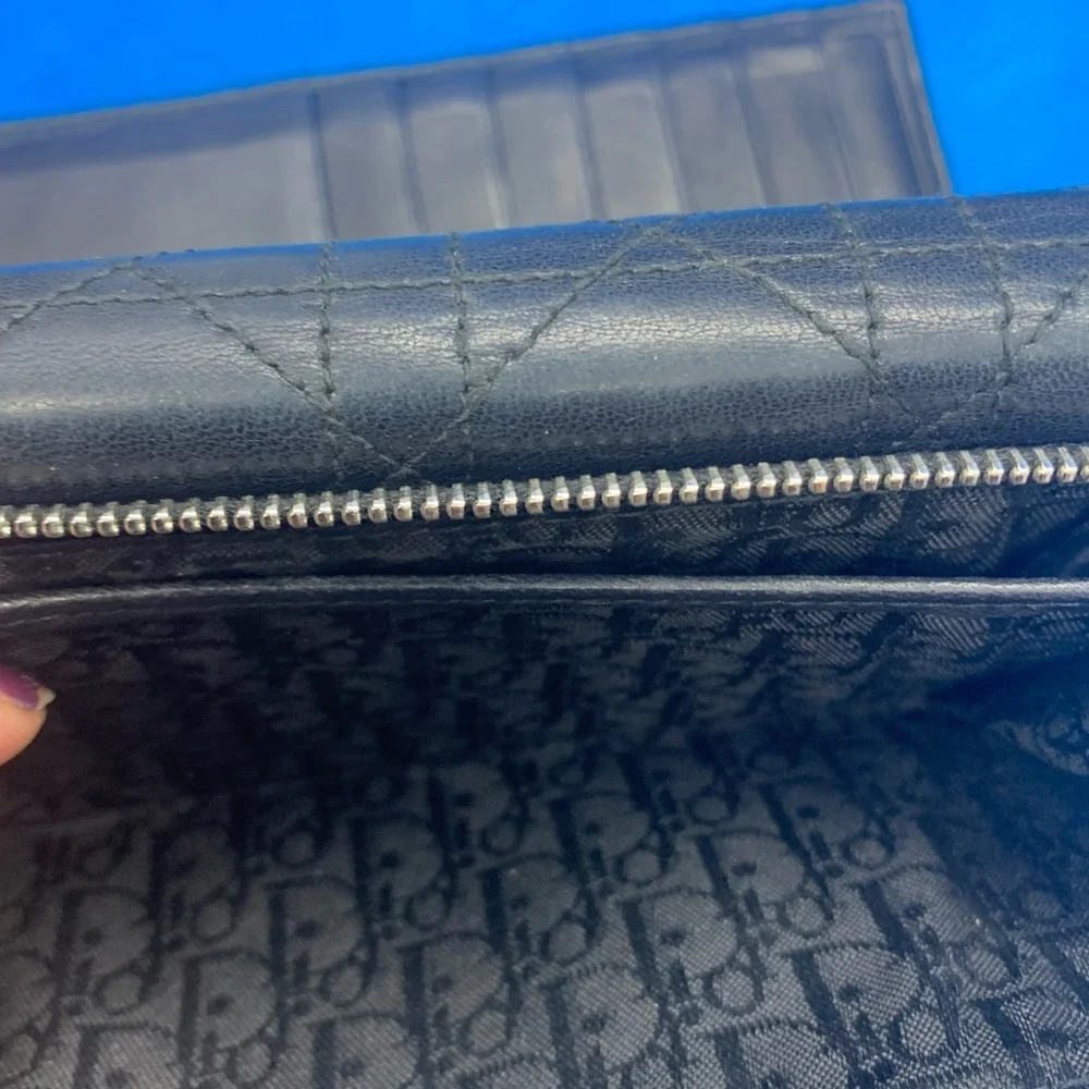 - Dior signature black Leather Wallet ‎ Dior Trotter line